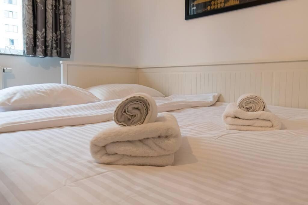 Arte - 2 Bedroom Apartment Near Coresi Mall With Free Parking Braşov Exterior foto
